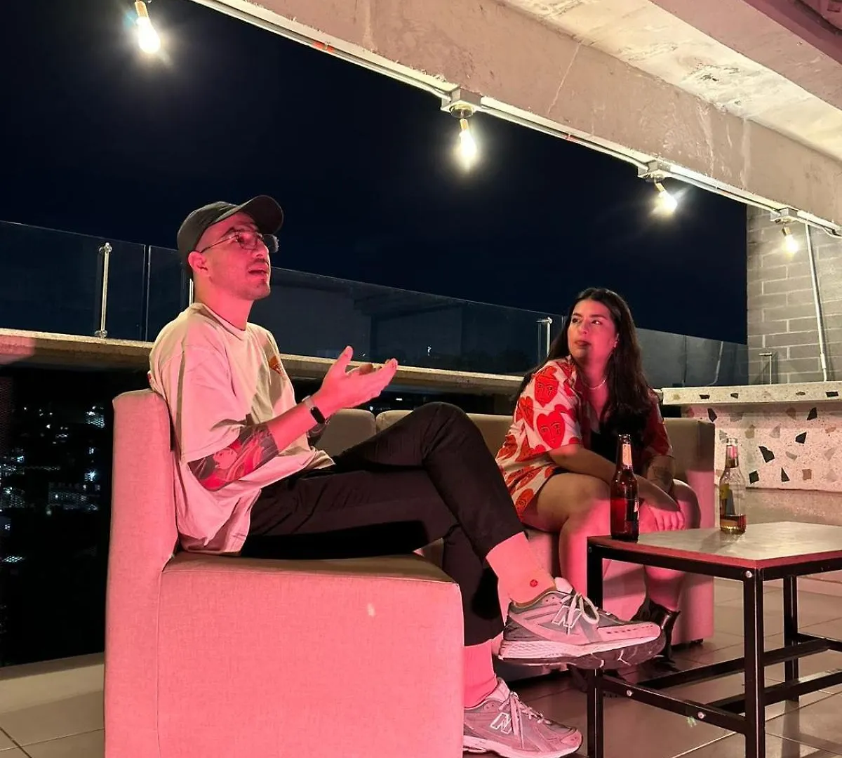 Apartahotel Inverso Coliving Medellín