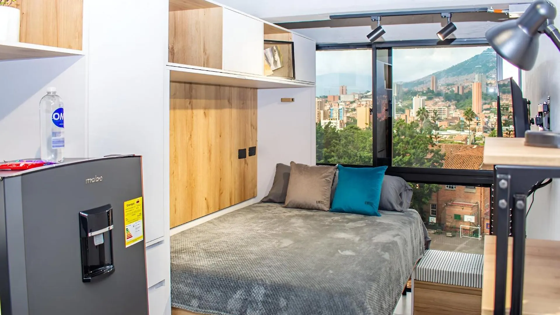 Apartahotel Inverso Coliving Medellín